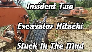 Insident Excavator Hitachi - Stuck In The Mud