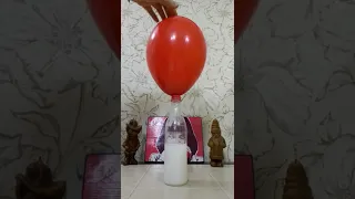 Эксперимент: уксус+сода+шарик.
