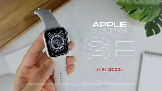 Apple Watch SE // Still worth it in 2023?