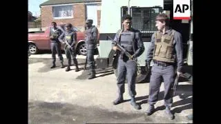SOUTH AFRICA: POLICE CLAMP DOWN ON GANG WARFARE