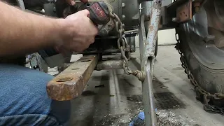 Massey Fergusson 35 Hydraulic Pump Removal Install And Cleaning