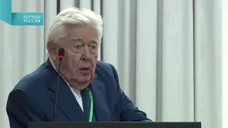 Академик РАН , член президиума Российской академии наук Геннадий Романенко ВНИИССОК