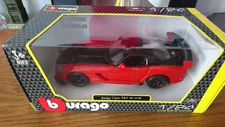 BBurago 1/24  Dodge Viper SRT 10 ACR Unboxing