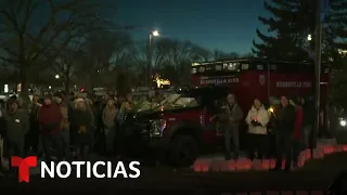 Luto en Minnesota por la muerte de dos policías y un paramédico | Noticias Telemundo