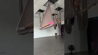 Трюки в гамаке! #fitness #aero #hammocks #aerial