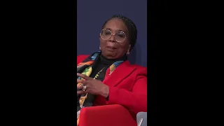 CEO/Founder of The Chair Centre Group Ibukun Awosika at the Oxford Africa Business Forum