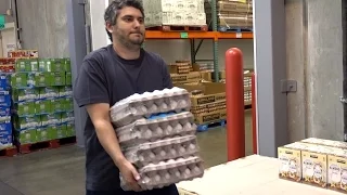 Fat Idiot Gains 100 Pounds At Costco