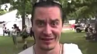 2007 Mike Patton Reacts to 2018 Mike Patton