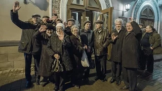 В казанском ТЮЗе отметили 96 лет со дня рождения комсомола