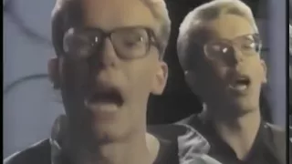 Proclaimers : I'm Gonna Be (500 Miles) (original video version)