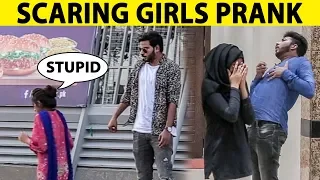 Popping Balloons on Strangers Ear Prank - Lahori PrankStar