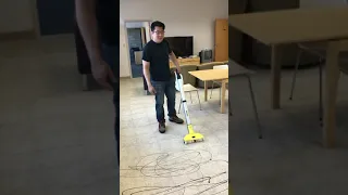 Testing electric hard floor cleaner