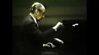 Horowitz plays Chopin - Étude Op. 25, No. 10, in B minor (Live)