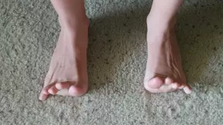 Foot Exercise Video - Exercises to Stretch and Strengthen Your Feet