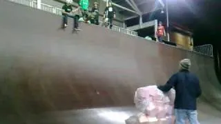 9 year old girl drops in Monster vert ramp Poppy