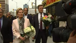 Premier Wynne, Mayor Tory visit memorial to victims of van attack