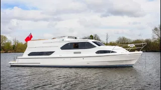 Moneypenny - Haines 42 Elegance From NYA Private Charter - Norfolk Broads Luxury Boat Hire