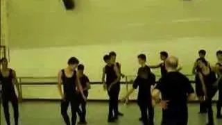 Mikhail Baryshnikov teaching in ballet class