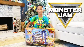 Monster Jam Toy Garage Unboxing and Play #monsterjam #toys #toysforkids #toyreview