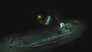 Shipwreck  found  in  Black  Sea  is  'world's  oldest  intact'