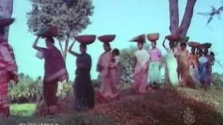 Kannada Hit Songs - Negila Hididu From Beladingalagi Baa