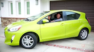 2016 Toyota Prius C | 5 Reasons to Buy | Autotrader