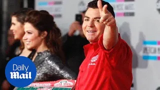 Papa John's founder John Schnatter resigns over using N-word