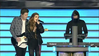 Faded Against The Current & Alan Walker Live at League of Legends Worlds 2017 Finals Vi