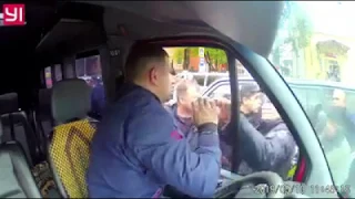 Трагикомедия : Конфликт водителя и полицейских в #Закарпатье