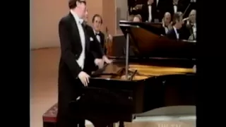 Morecambe & Wise with Andre Previn - Grieg's Piano Concerto