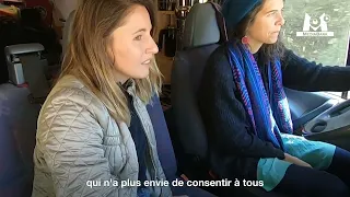 Elle brûle son passeport ! 😨  // Extrait archives M6 Media Bank