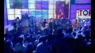 2002-10-04 - Oasis - My Generation (Live @ TOTP Special)