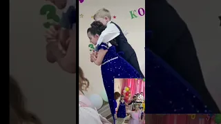 Первый Вальс 🥰 на выпускном 🥰🕺🫶💃🏻