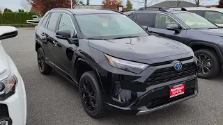 2022 Toyota RAV4 Hybrid SE in Midnight Black Metallic