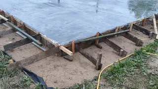 Pt 19 Результат заливки цементобетонной смеси  The result of pouring a cement concrete mixture
