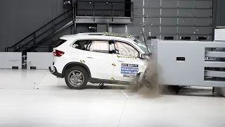 2023 BMW X1 passenger-side small overlap IIHS crash test