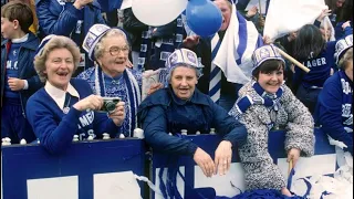 Magnificent footy photos courtesy of the Rennie Ellis collection. (Part 1)