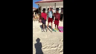 Croatian high jumper challenged Maasai warriors! Filip Mrčić vs Massai warriors! Maasai jumping!