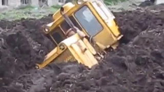 Tractor FAiLS 2016 Compilation Funny Crashes and Accidents