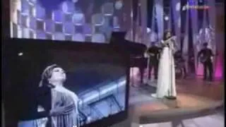 Diana Navarro en Menuda Noche 2009: homenaje a Rocío Jurado - "Como las alas al viento"  5/5