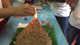 Pyroclastic Flow Effects of Miniature Volcano Project