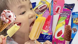 BÉ CHIPPY SIÊU QUẬY CHƠI VỚI BA Cuối Clip ĂN TẤT CẢ CÁC LOẠI KEM VỚI MẸ