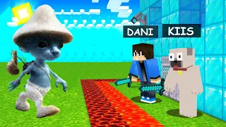 SMURF CAT vs VÉDETT TORONY A MINECRAFTBAN!