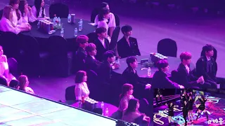 IDOLS Reaction to Red Velvet (레드벨벳 무대보는 트와이스,워너원,아이즈원) 4K 직캠 by 비몽