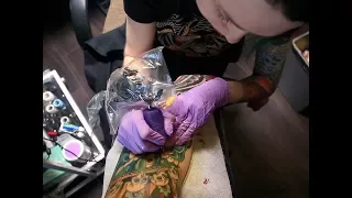 Девушка тату мастер из Москвы / Girl Tattoo artist from Moscow