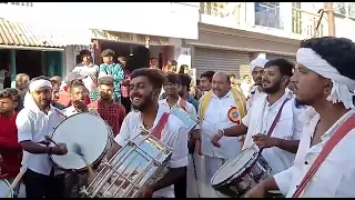 Mariamman temple boys r rocking in band set