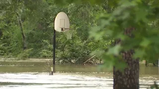 Flood levels rising in Kingwood, Conroe communities