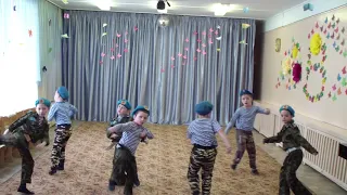 Танец мальчиков "ВДВ"