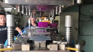 stamping progressive die