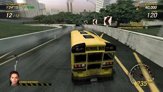 Flatout: ultimate carnage. Gold at the beginning of the second round. Mad bus of death